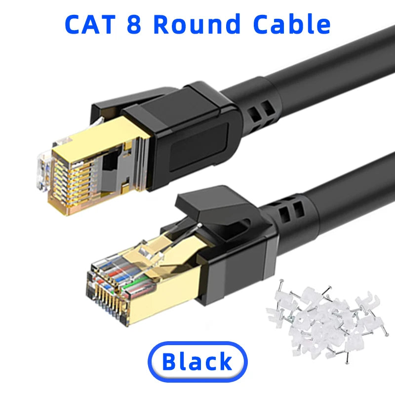 Schwarze CAT 8 Rundkabel mit RJ45-Steckern und einem Kabelanschlussbund.
