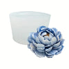 Moule en silicone bleu clair à motifs floraux pour cire de bougie, en forme de fleur de pivoine.