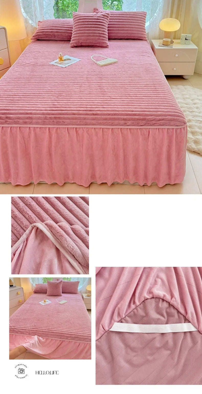 Plush Bed Skirt – Warm, Soft, and Elegant Bedding Essential