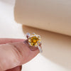 Anillo Solitario de Moissanita Amarillo Oro 9mm en Plata de Ley 925