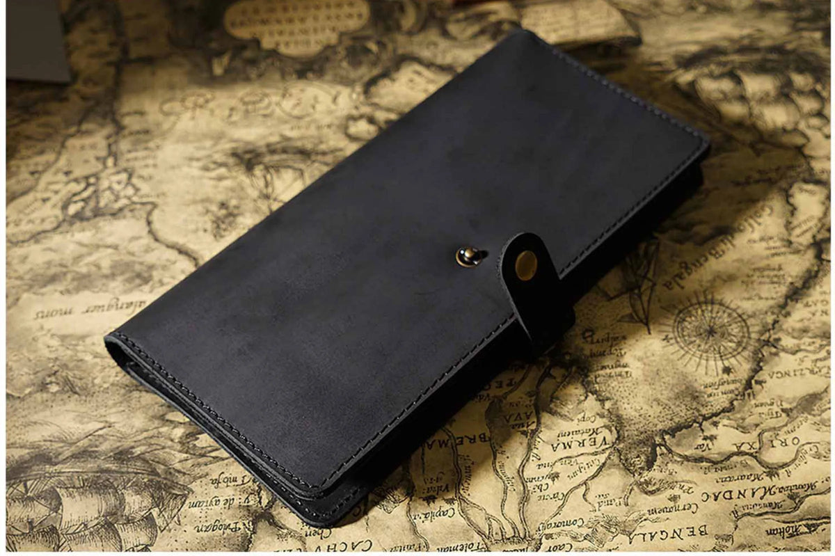 Vintage Leather Long Bifold Wallet with Snap Closure