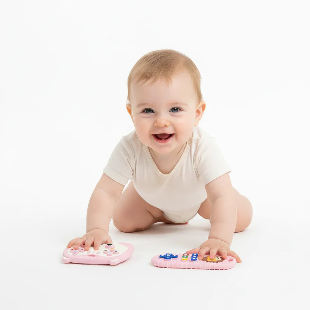 Silicone Baby Teether Set: Bear Game Controller & Lion Remote