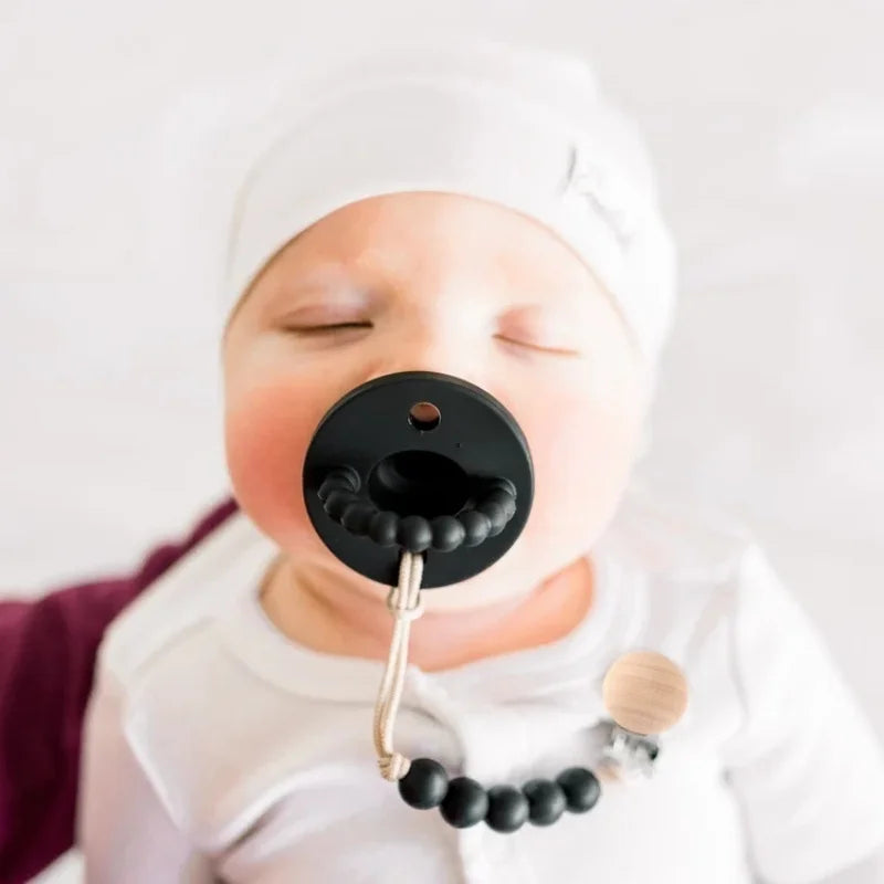 Silicone Baby Pacifier Clip with Wooden Beads