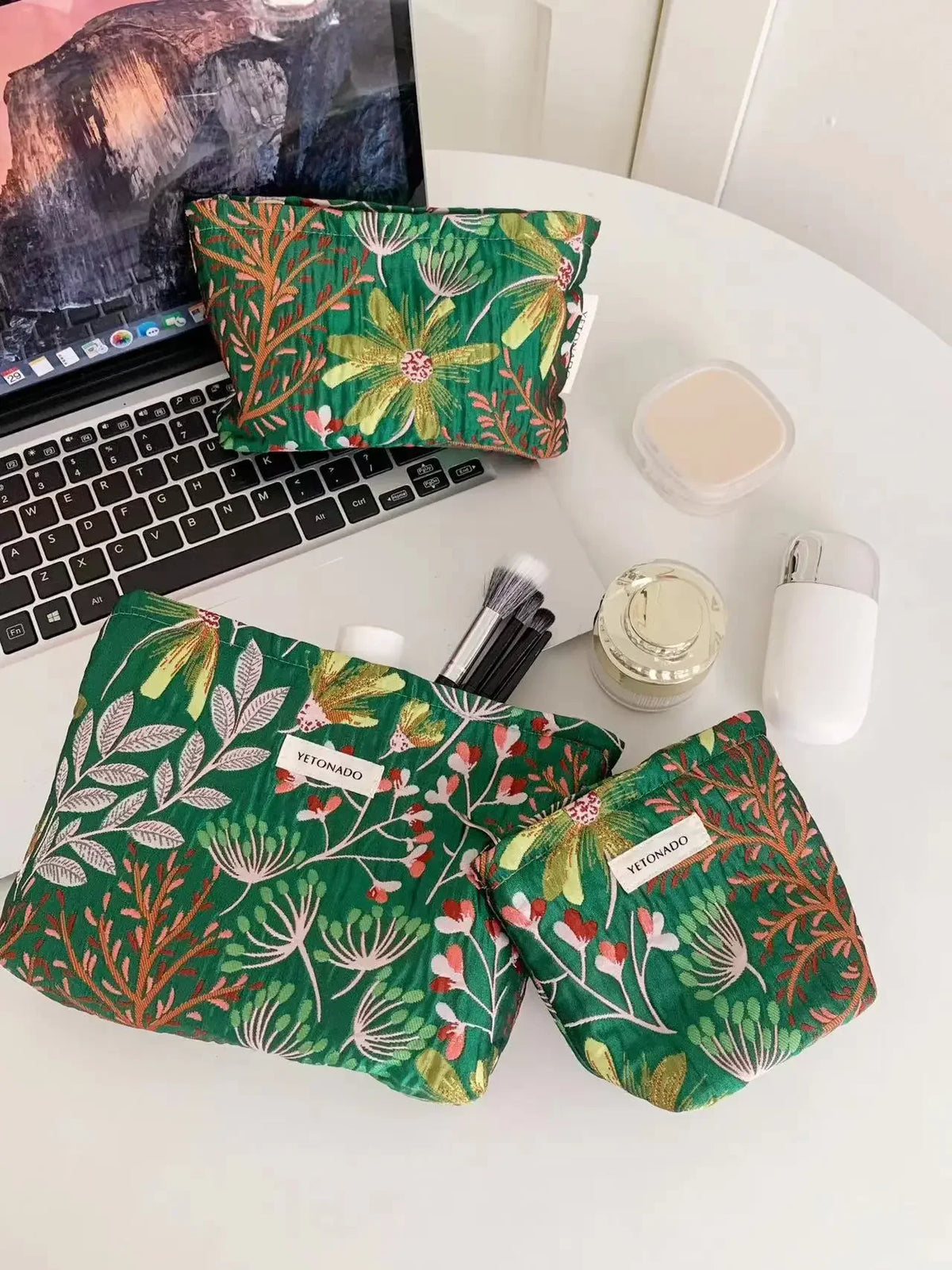Vintage Floral Cosmetic Bag - Portable Makeup & Toiletry Organizer