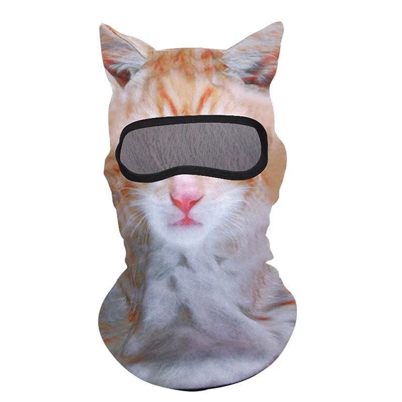 Realistische Katzen-Gesichts-Balaclava mit orange-weißen Fellmustern, die Augen und obere Gesicht bedeckt.