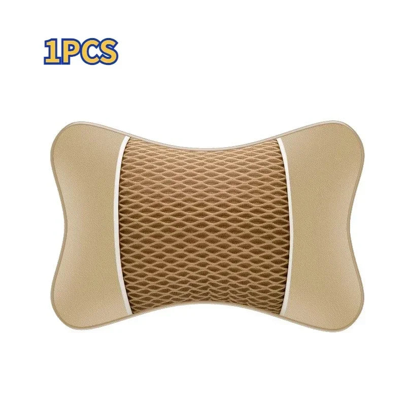 Cabezal y cojín de asiento de cuero beige con inserción de espuma marrón texturizada.