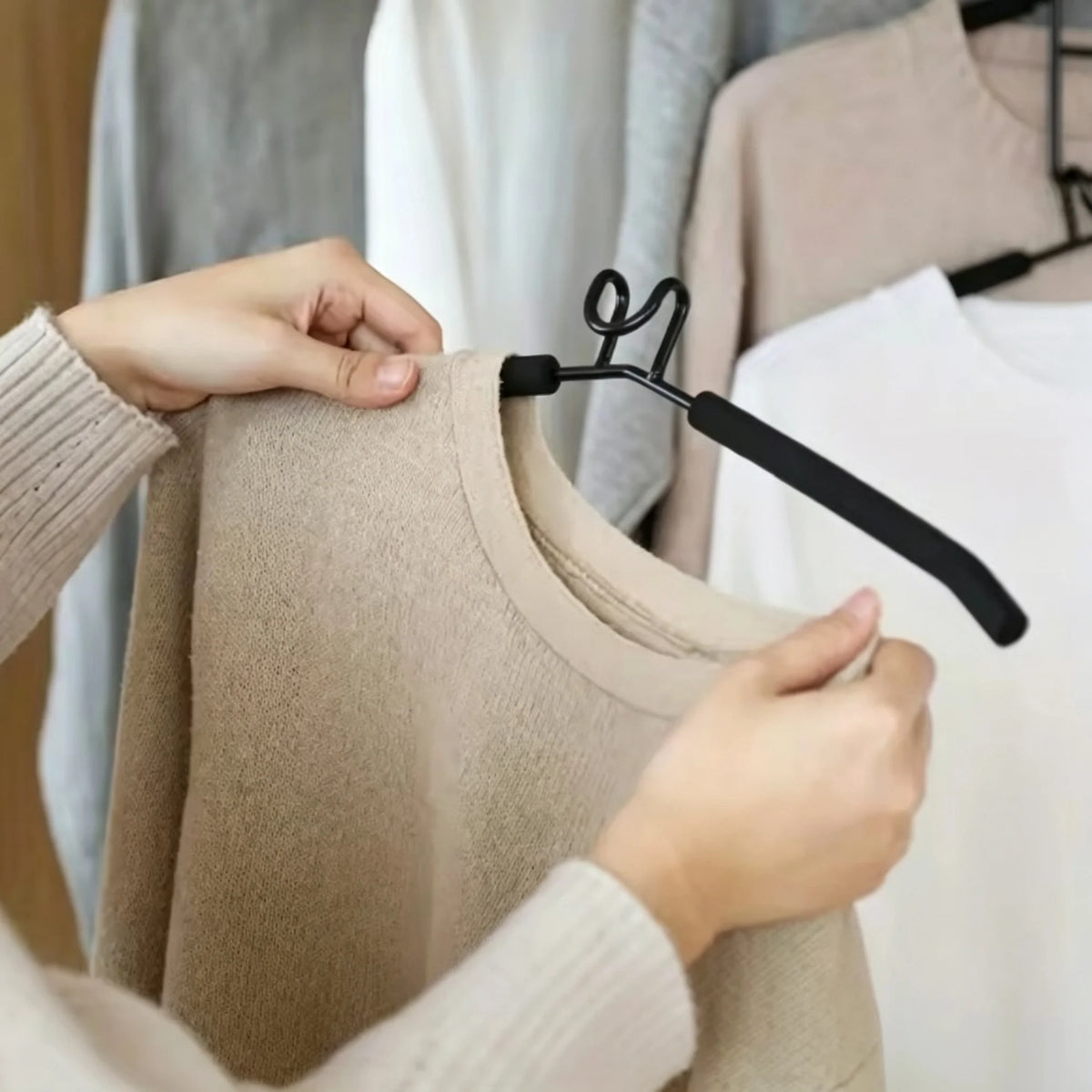 Space-Saving Layered Hangers with Non-Slip Coating