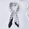 Eleganter Paisley-Seidenschal