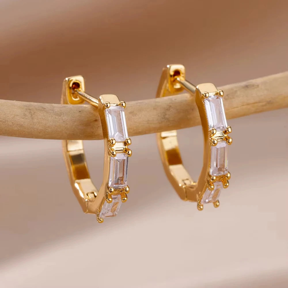 Boucles d'oreilles créoles en zircon cubique ton or