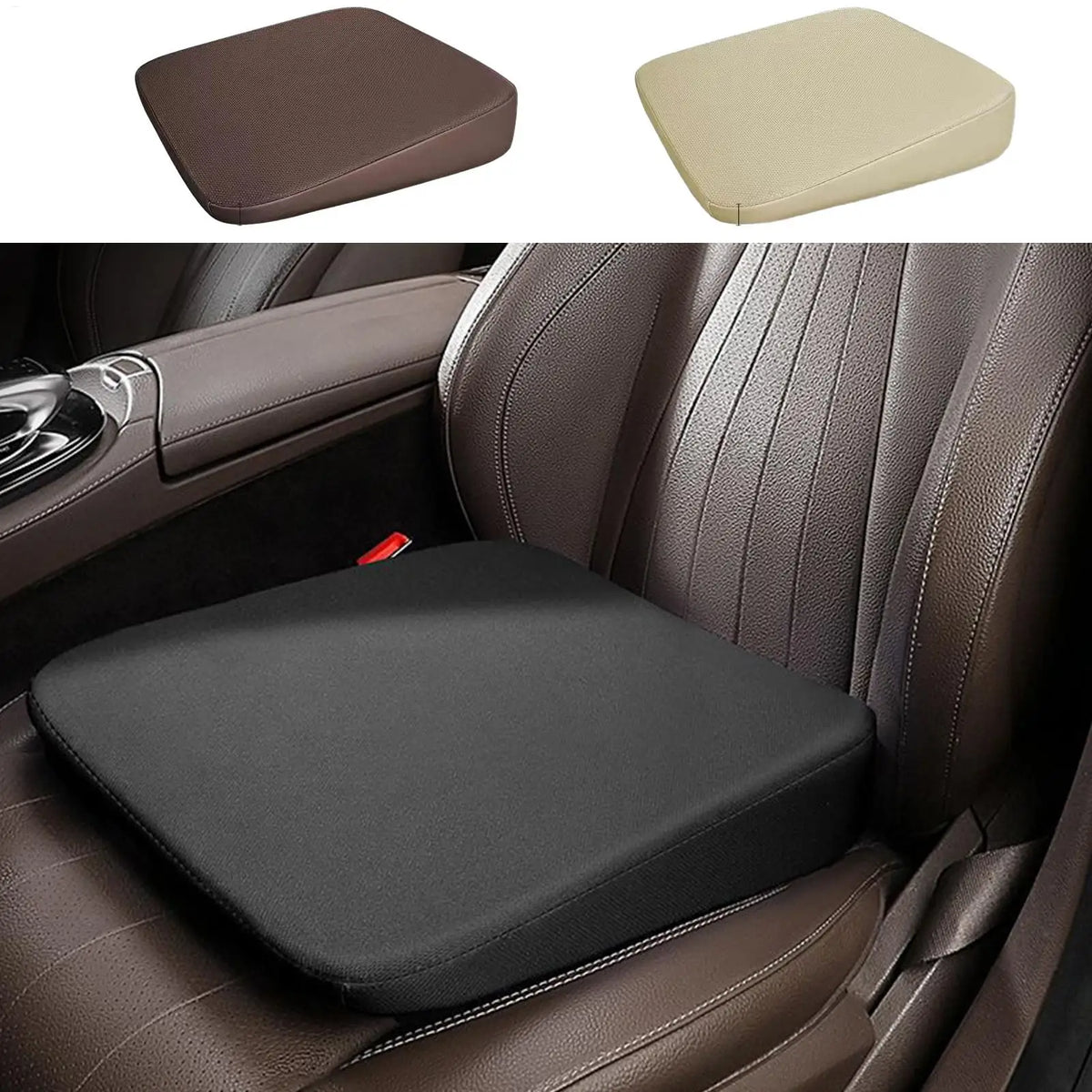 Cojín de asiento ergonómico en forma de cuña negro colocado en un asiento de cuero marrón.