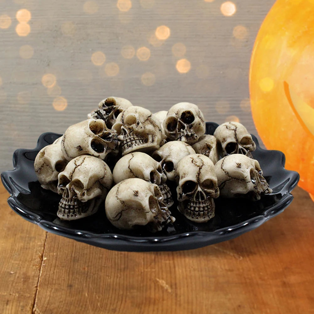 Set of 20 Gothic Skull Figurines for Halloween Decor