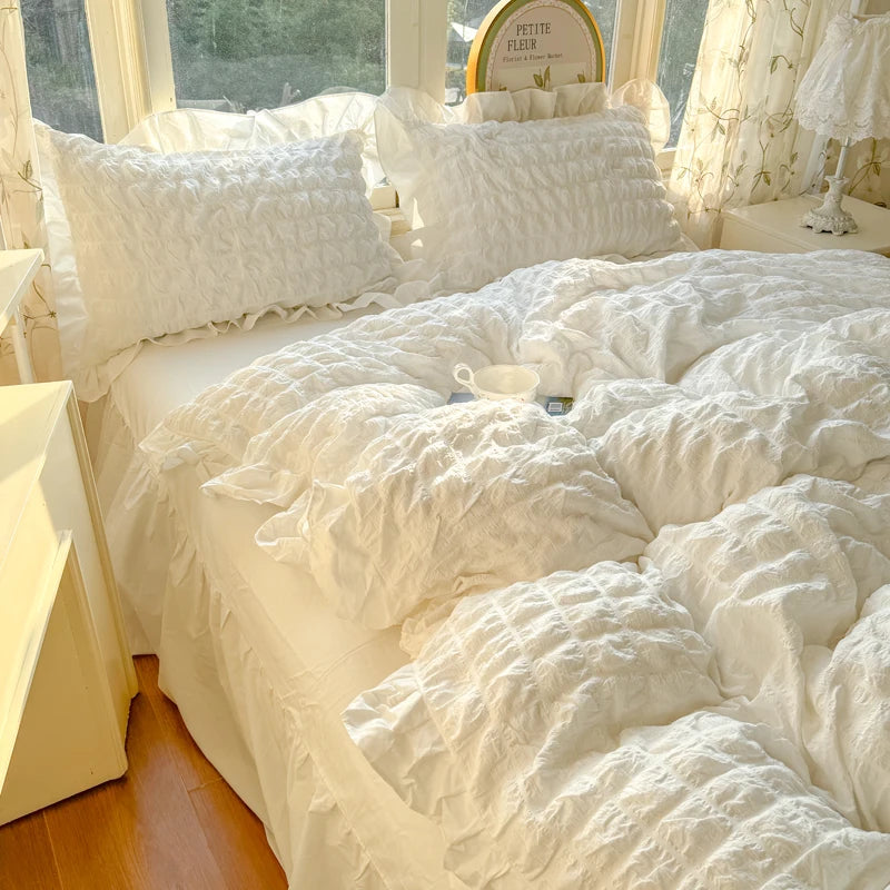 Seersucker Duvet Cover Set with Lace Trim