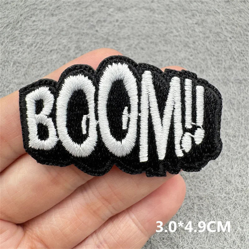 Black & White Racing Flag Embroidered Patches (Iron-On / Sew-On)