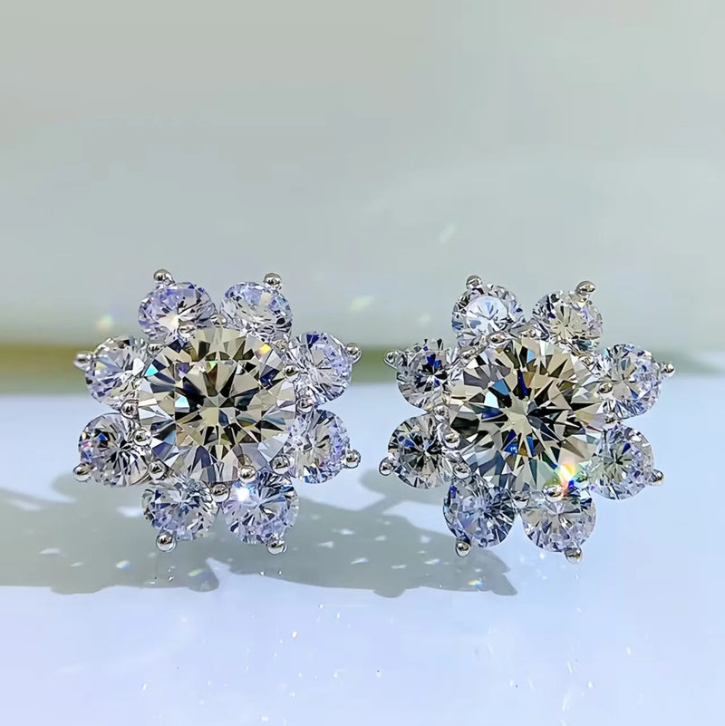 Pendientes de Aros con Forma de Flor de Moissanita en Plata de Ley 925