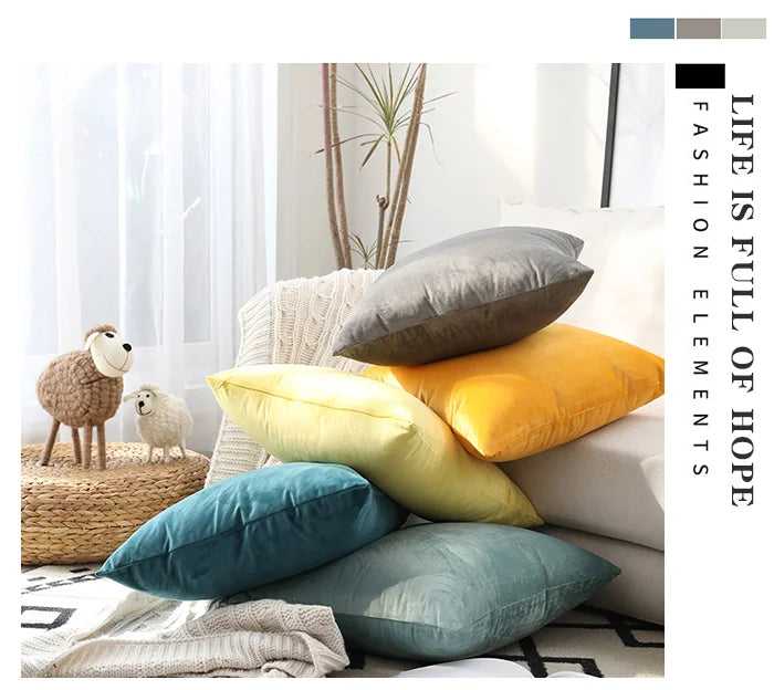 Luxurious Velvet Cushion Cover for Cozy Home Décor
