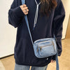 Klassische Denim-Crossbody-Tasche mit verstellbarem Riemen