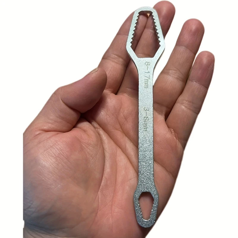 Heavy-Duty Adjustable Ratchet Wrench