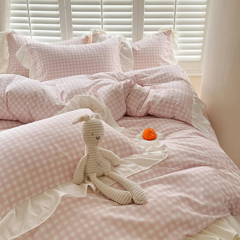 Pink Checkered Lace Duvet Cover Set (3 Pieces)