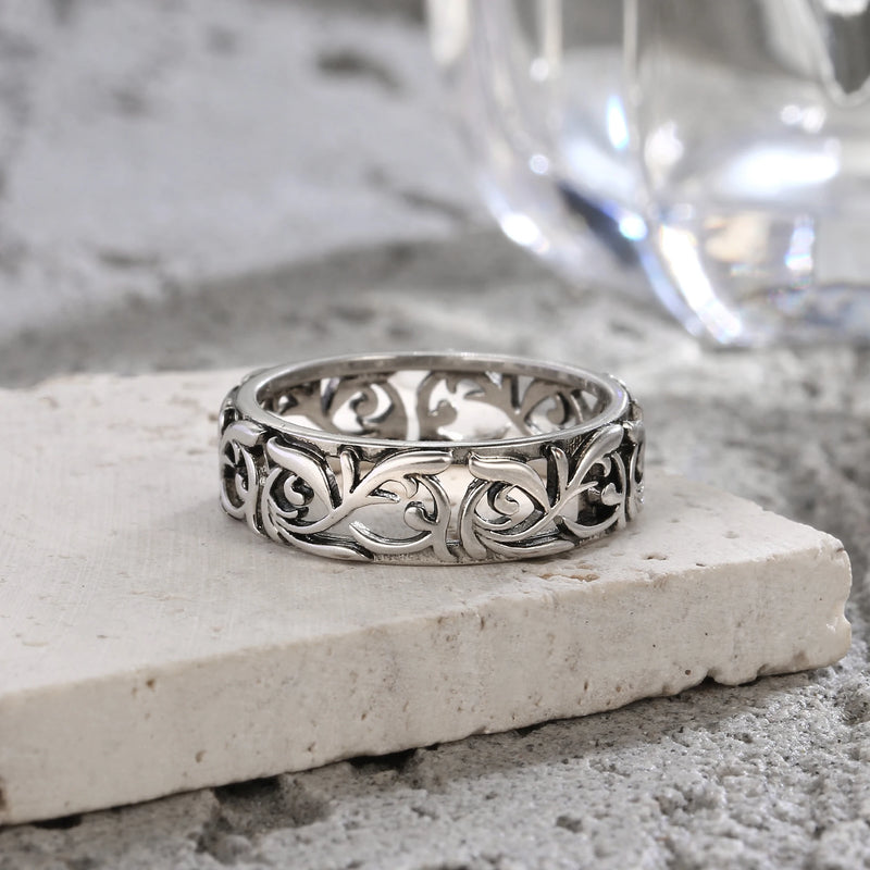 Vintage Hollow Floral Sterling Silver Ring