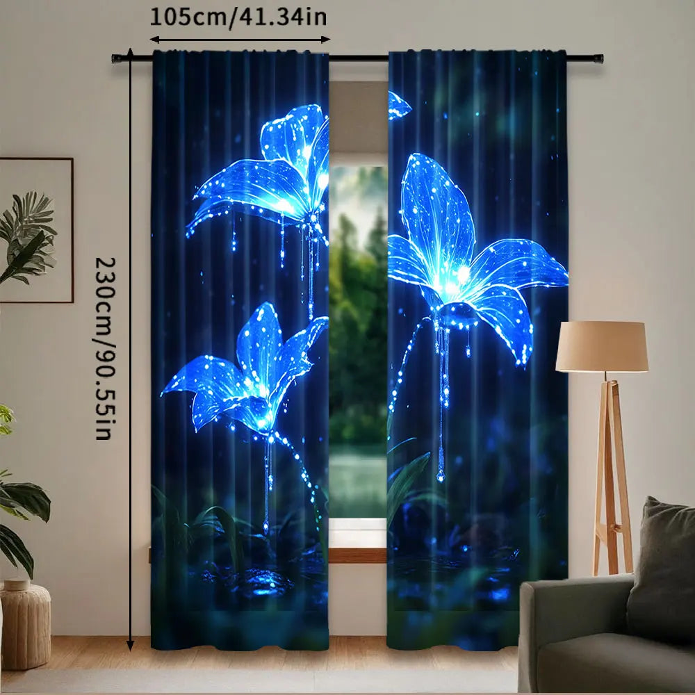 Rideaux bleus transparents avec un motif floral de jonquilles et des lumières scintillantes.