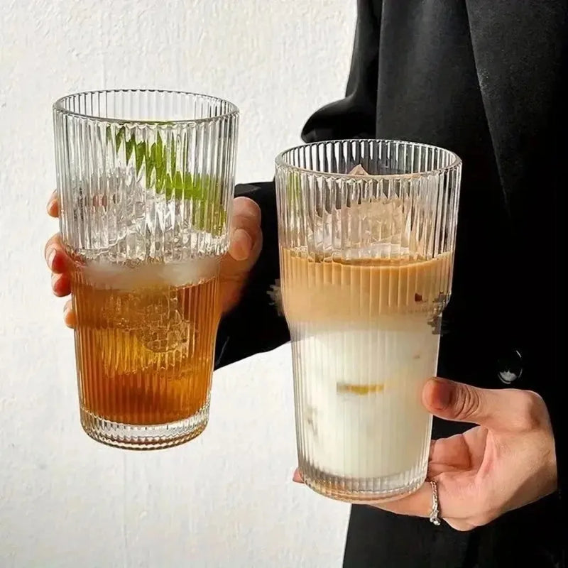 600ml Striped Glass Tumbler with Lid and Straw