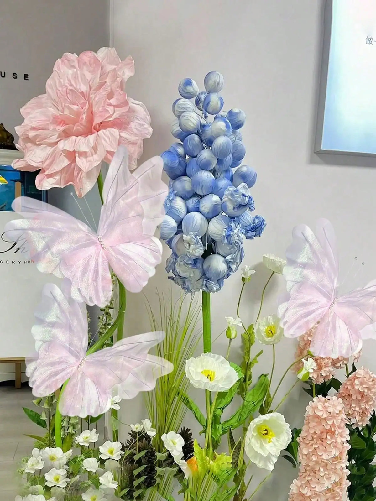 Lifelike 3D Silk Butterfly Decoration for Events and Photography