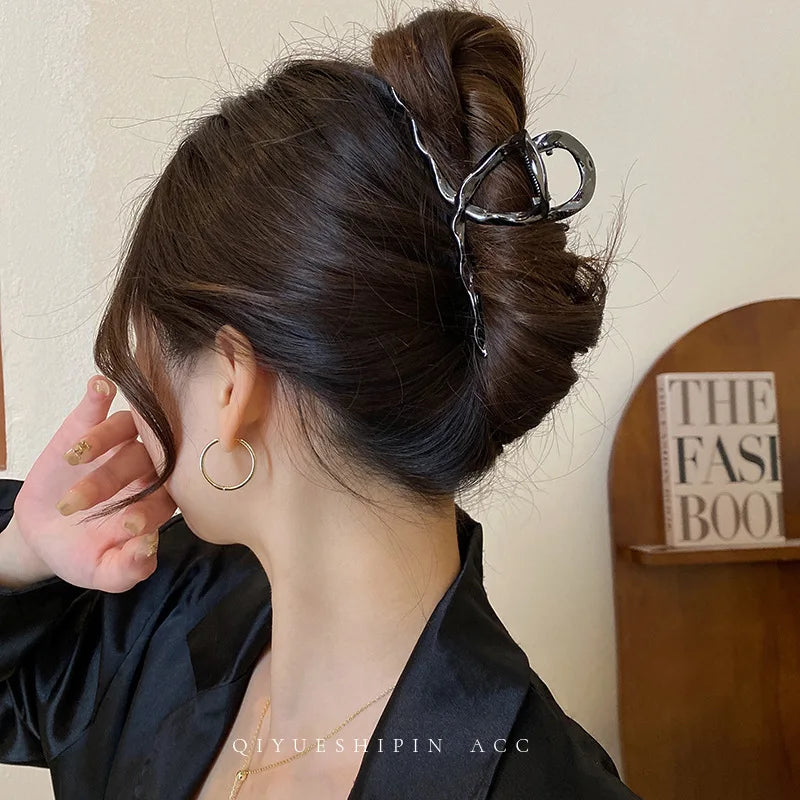 Gold S-Shaped Metal Hair Claw