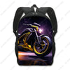 Schwarzer taktischer Rucksack mit einem lebendigen Motorradgrafikmuster und Blitz-Effekten.