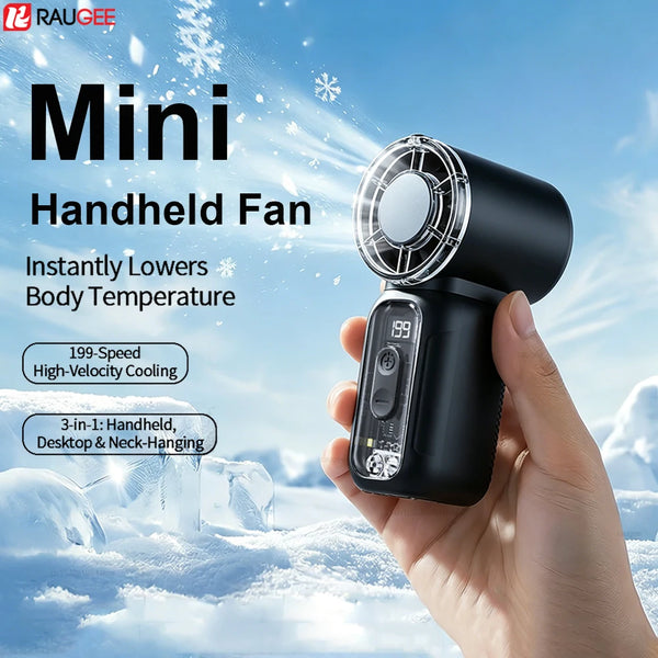 Una mano sostiene un ventilador portátil mini negro con rejilla, demostrando su uso para enfriar.