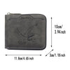 Dunkelgraves Leder-Kartenwallet mit gestanztem Adlerdesign im Vintage-Stil.