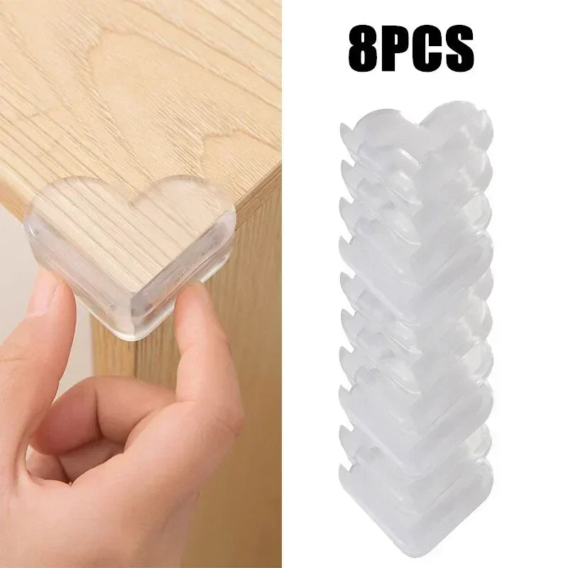 Acht transparente PVC-Sicherheitsstreifen zum Schutz von Möbel- und Tischkanten.