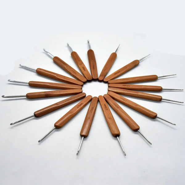 Bamboo Handle Crochet Hooks Set (0.5mm–6.0mm)