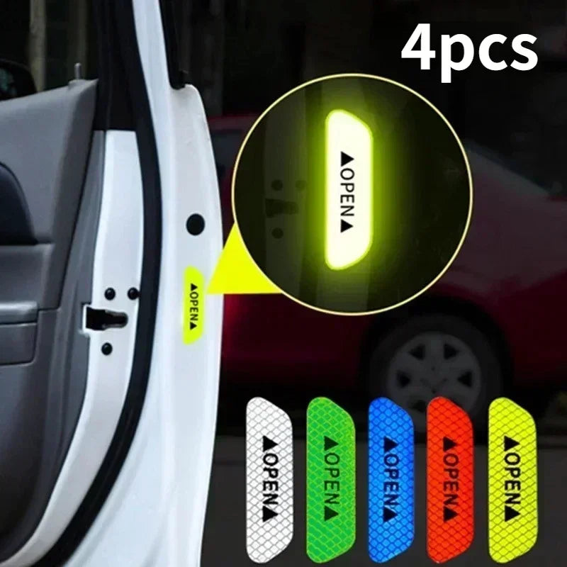 Cuatro calcomanías reflectantes para la seguridad de puertas de coche, mostrando un símbolo de indicador abierto.