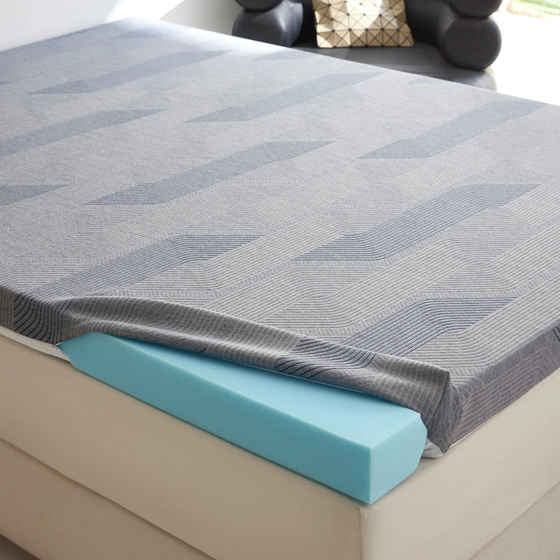 3.1-Inch Queen Memory Foam Mattress Topper with Cooling Gel