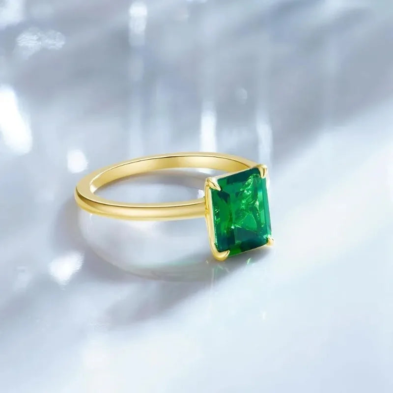 Smaragdgeschliffener Zirkonia-Ring aus Sterlingsilber