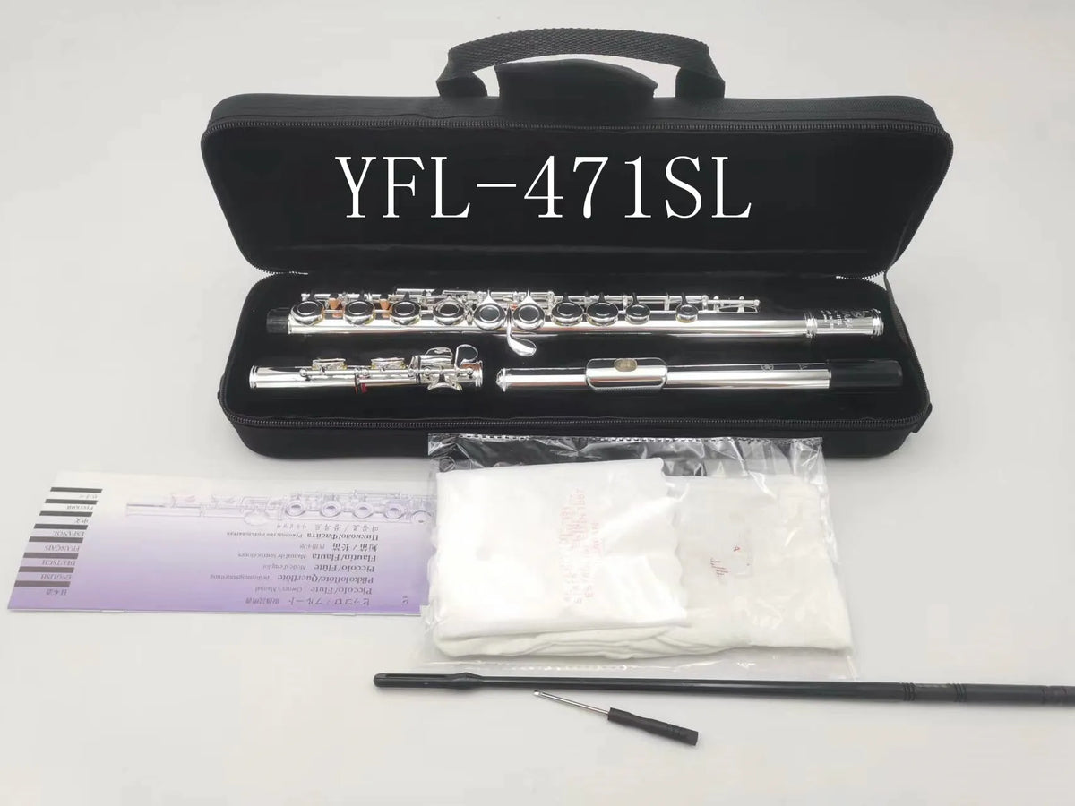 Black case containing a silver-plated 16-hole flute in C key with E mechanism and cleaning tools.