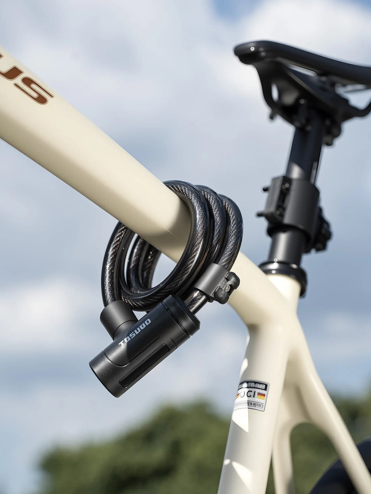 Heavy-Duty Cable Bike Lock with Mounting Bracket and 2 Keys