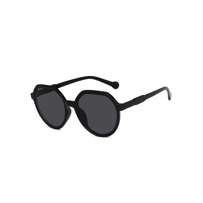 Retro Clear Frame Sunglasses with UV400 Protection