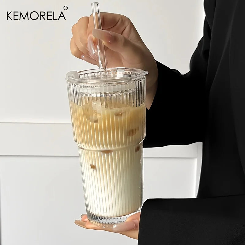 Tumbler en verre rayé de 600 ml avec couvercle