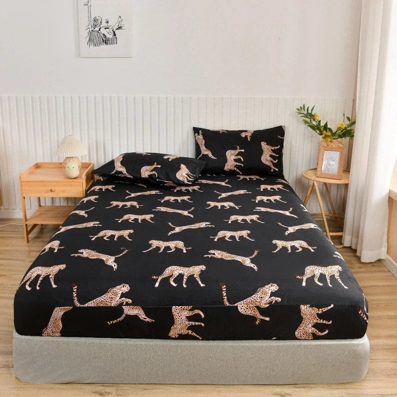 Non-Slip Fitted Sheet with Elastic Edges – Geometric Print, Soft Cotton Feel