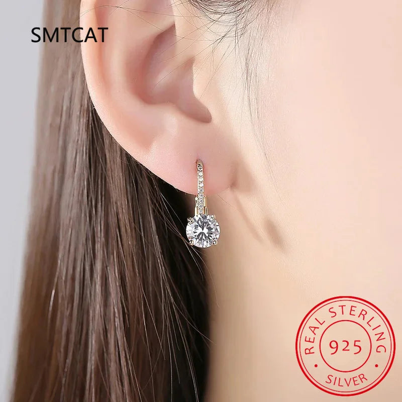 Boucles d'oreilles pendantes en Moissanite plaqué Or 14K