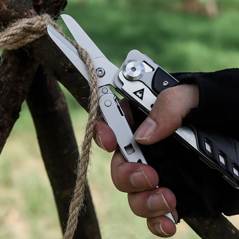 6-in-1 Stainless Steel Pocket Multitool with Screwdriver Bits