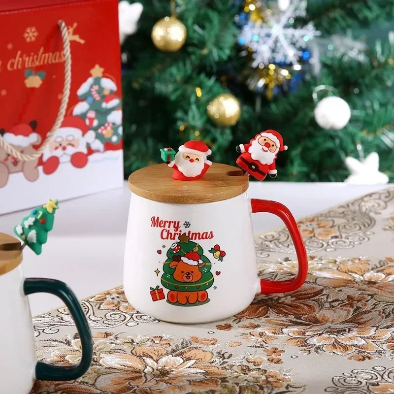 Taza de café de cerámica con tapa y cuchara