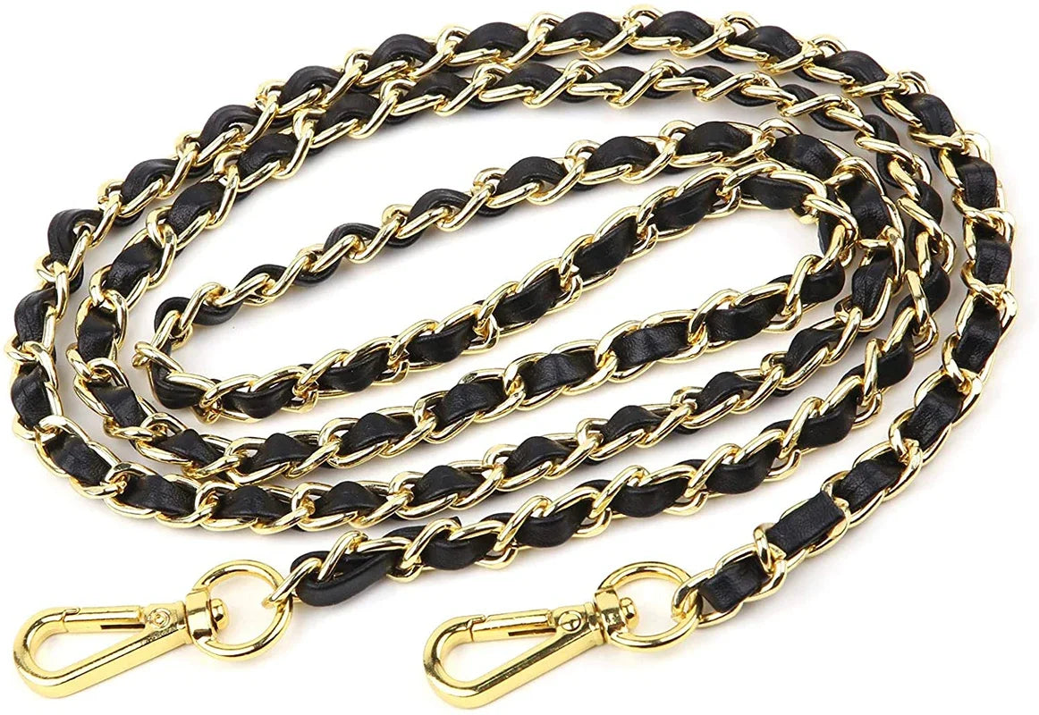 A close-up of a 120cm universal chain strap for bags and phone cases made of black and gold-toned metal.