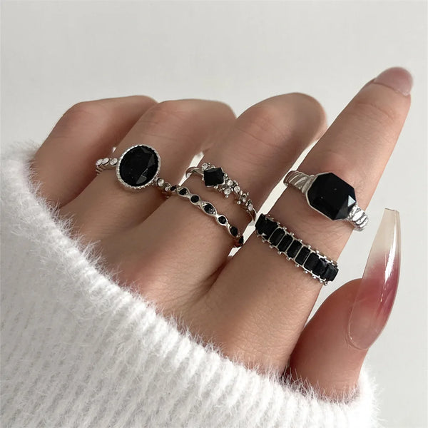 Vintage Black Crystal Ring Set