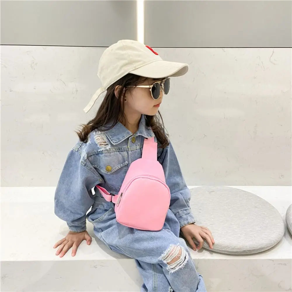 Kids' Crossbody Chest Bag – Lightweight Nylon Pouch for Daily Adventures