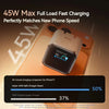 Gros plan d'un chargeur Nano intelligent de 45W rechargant rapidement un appareil de la série iPhone 17.