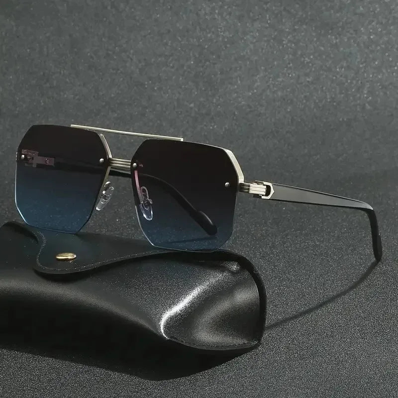 Classic Aviator Sunglasses with UV400 Protection