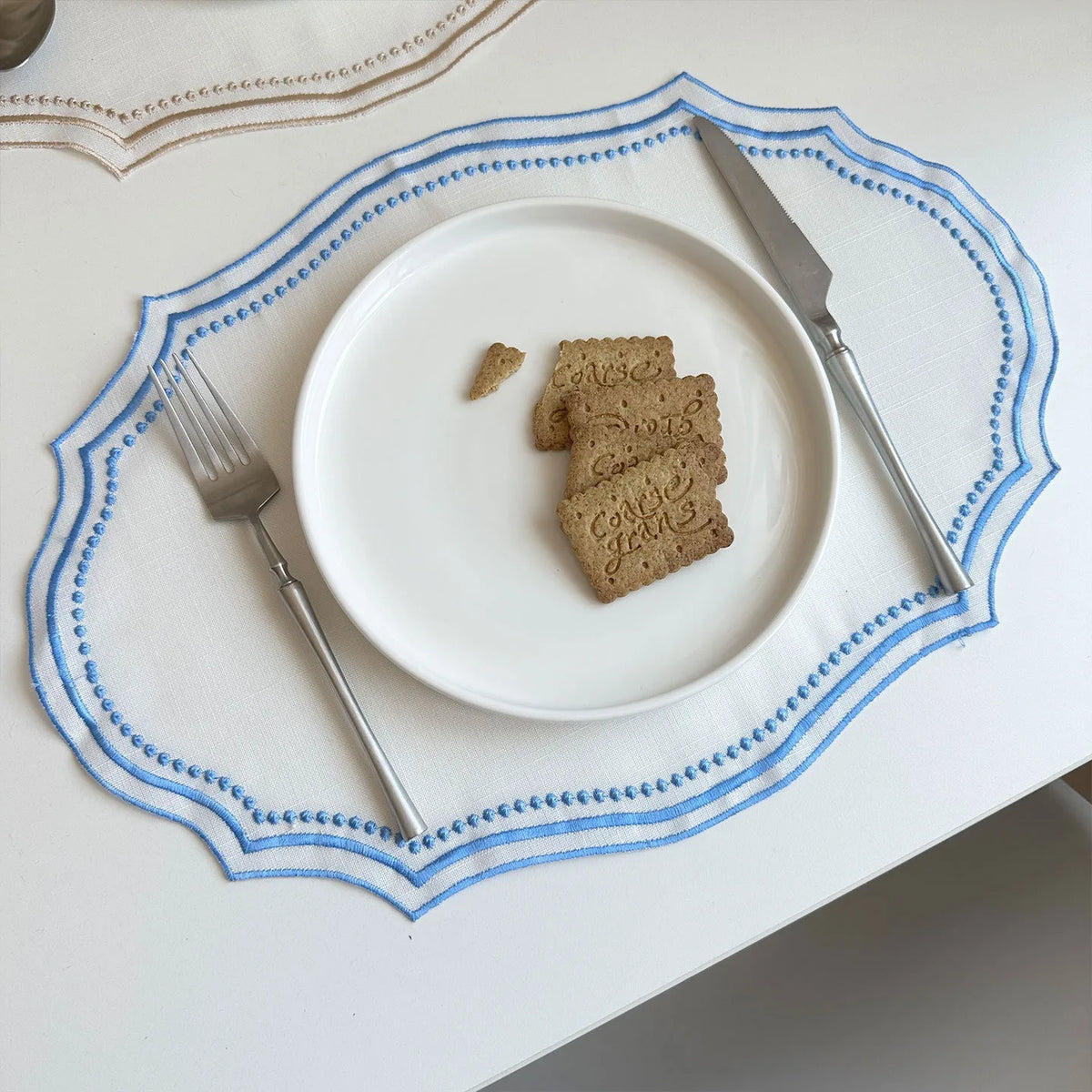 Embroidered Cotton-Linen Placemat Set – Elegant French Lace Table Decor