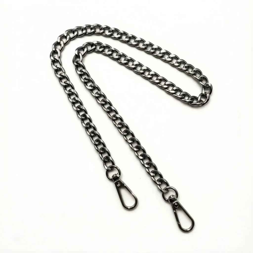 A silver metal chain strap for handbags and crossbody bags